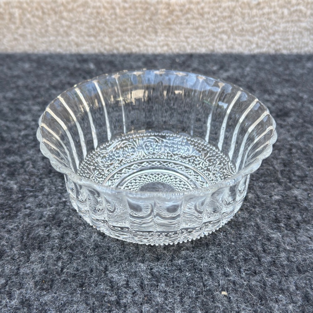 Vintage KIG Indonesia Clear Pressed Glass 4.5" Scalloped Floral Dessert Bowl